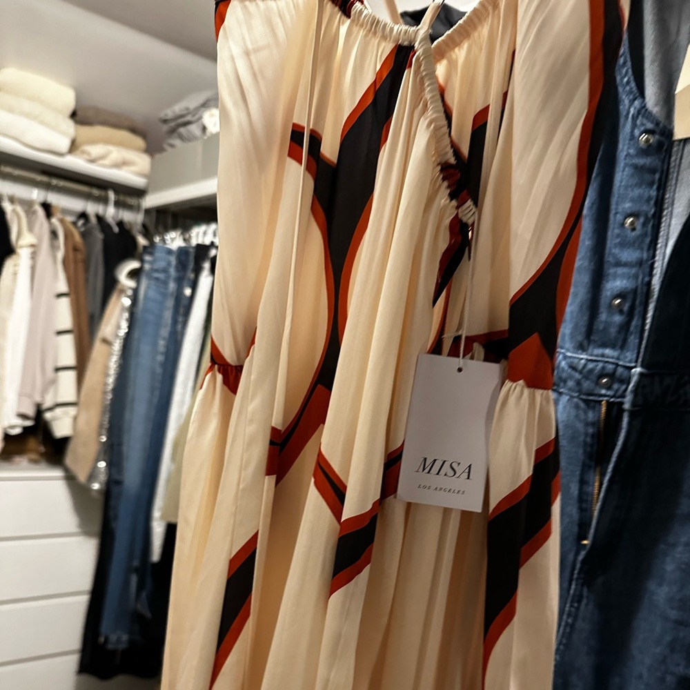New with tags dress - Picture 5 of 5